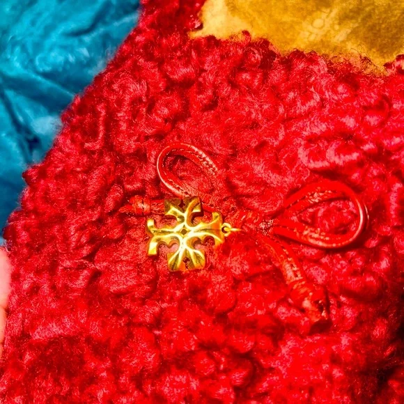 Tory Burch burgundy sheep fur clogs never worn very comfortable size 8 - Picture 3 of 4